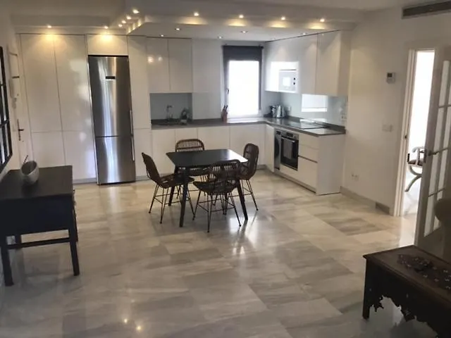 Jardines Del Puerto Apartment Marbella